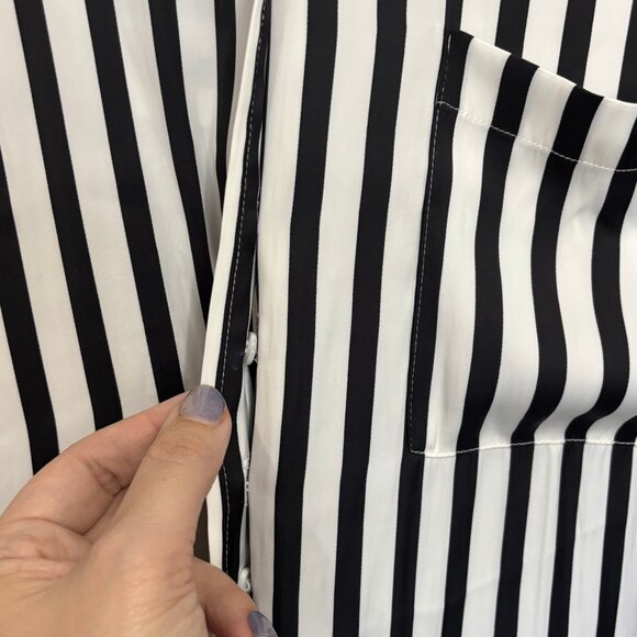 Nearly New Lane Bryant Satin Button-Down Shirt Black & White Striped 18-20 - Picture 6 of 10